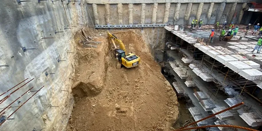 Diseño geotécnico de excavaciones profundas en Chillán